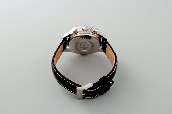 343 Omega Speedmaster Date1