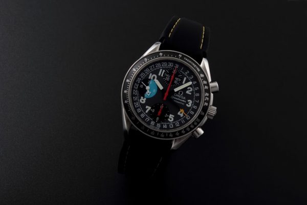 Omega Speedmaster Calendar