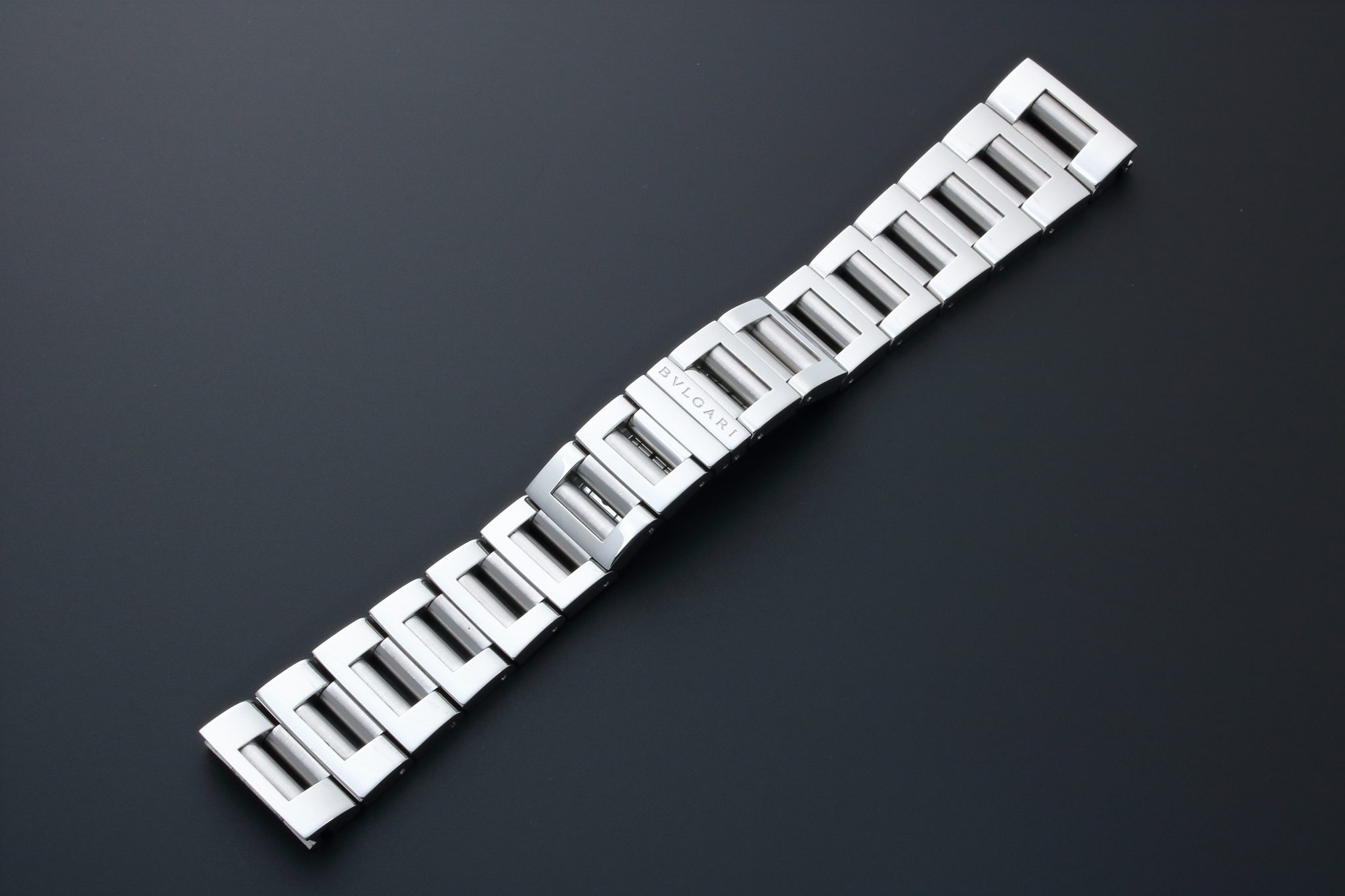 Lot An23 Bvlgari Rettangolo Watch Bracelet 21mm 152mm P01 01 Lot An23 Bvlgari Rettangolo Watch