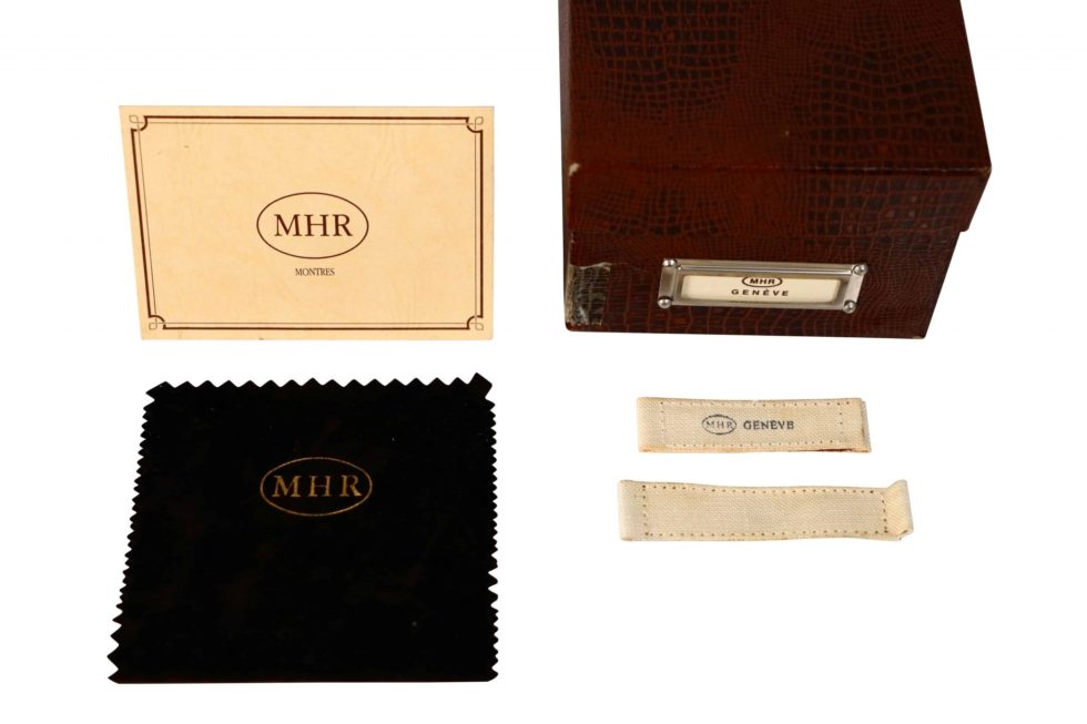 Vintage MHR Mahara Date Grey Dial Watch - Baer & Bosch Auctioneers