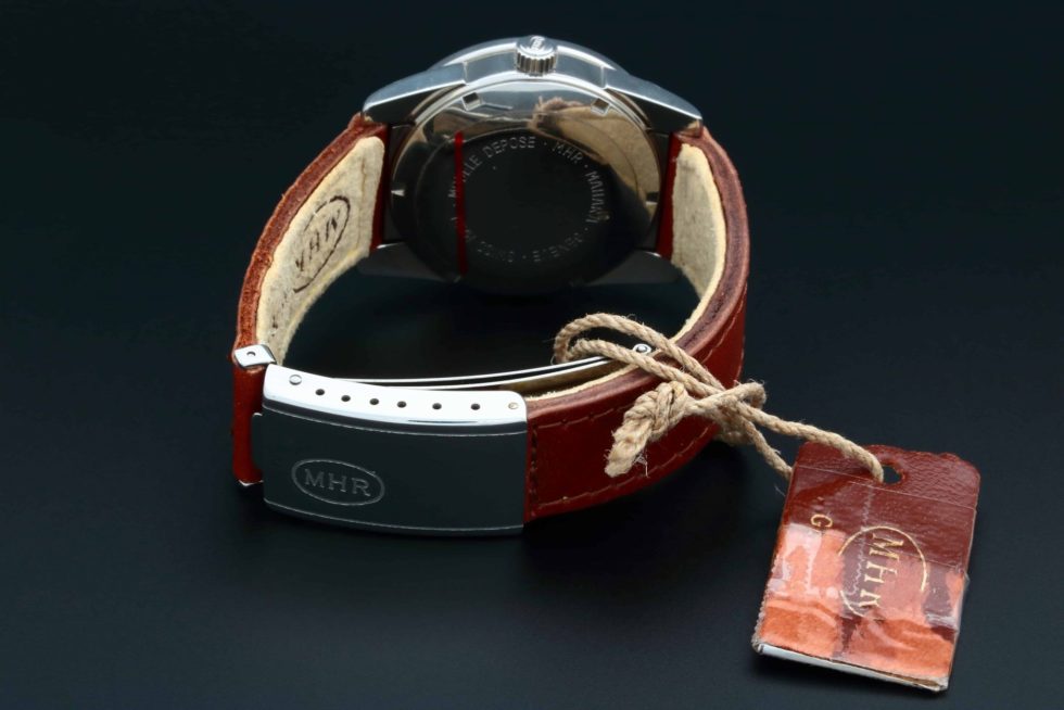 Rare MHR Mahara Salmon Dial Watch - Baer & Bosch Auctioneers