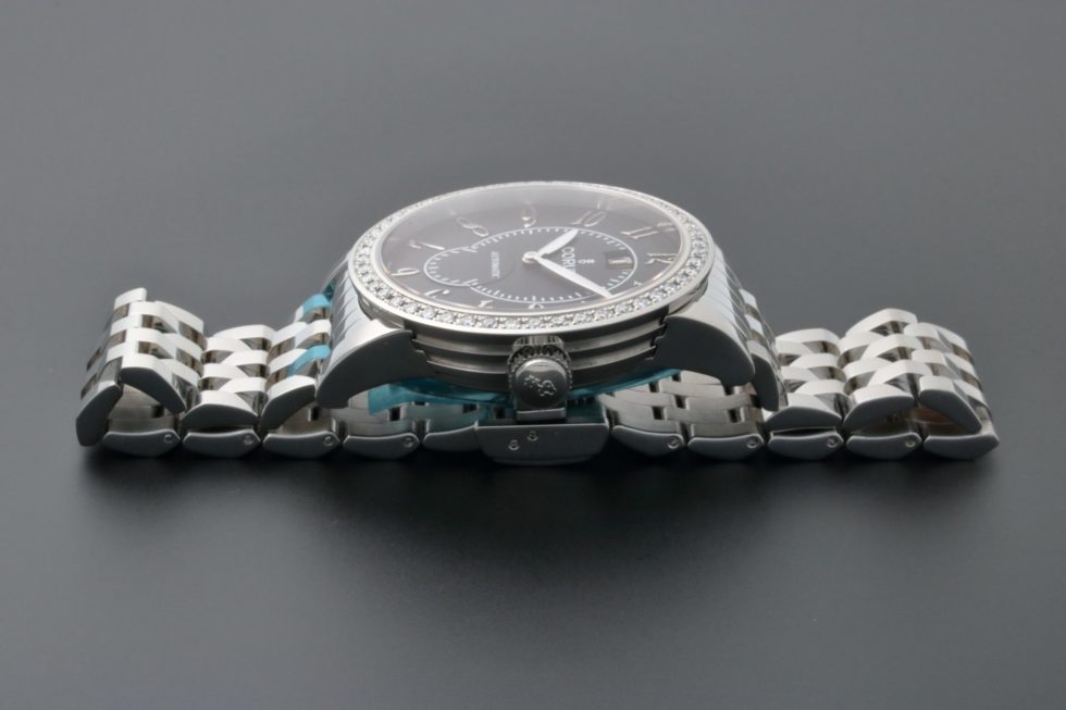 Corum Classical Grande Date Diamond Watch 922.203.47 - Baer & Bosch Auctioneers