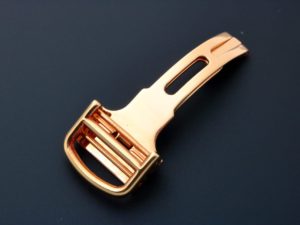 Cartier 18k Yellow Gold Deployant Buckle 16MM - Baer & Bosch Auctioneers